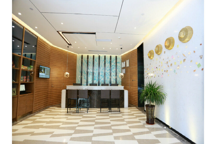 锦江都城酒店海南省政府日月广场免税店 Haikou  Buitenkant foto